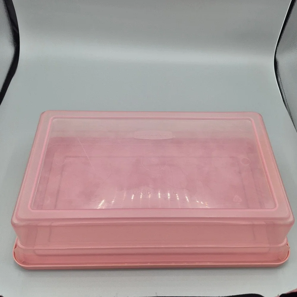 Vintage Rubbermaid 0286 Storage Box ALL Pink Clear Container Plastic Snap Shut‎